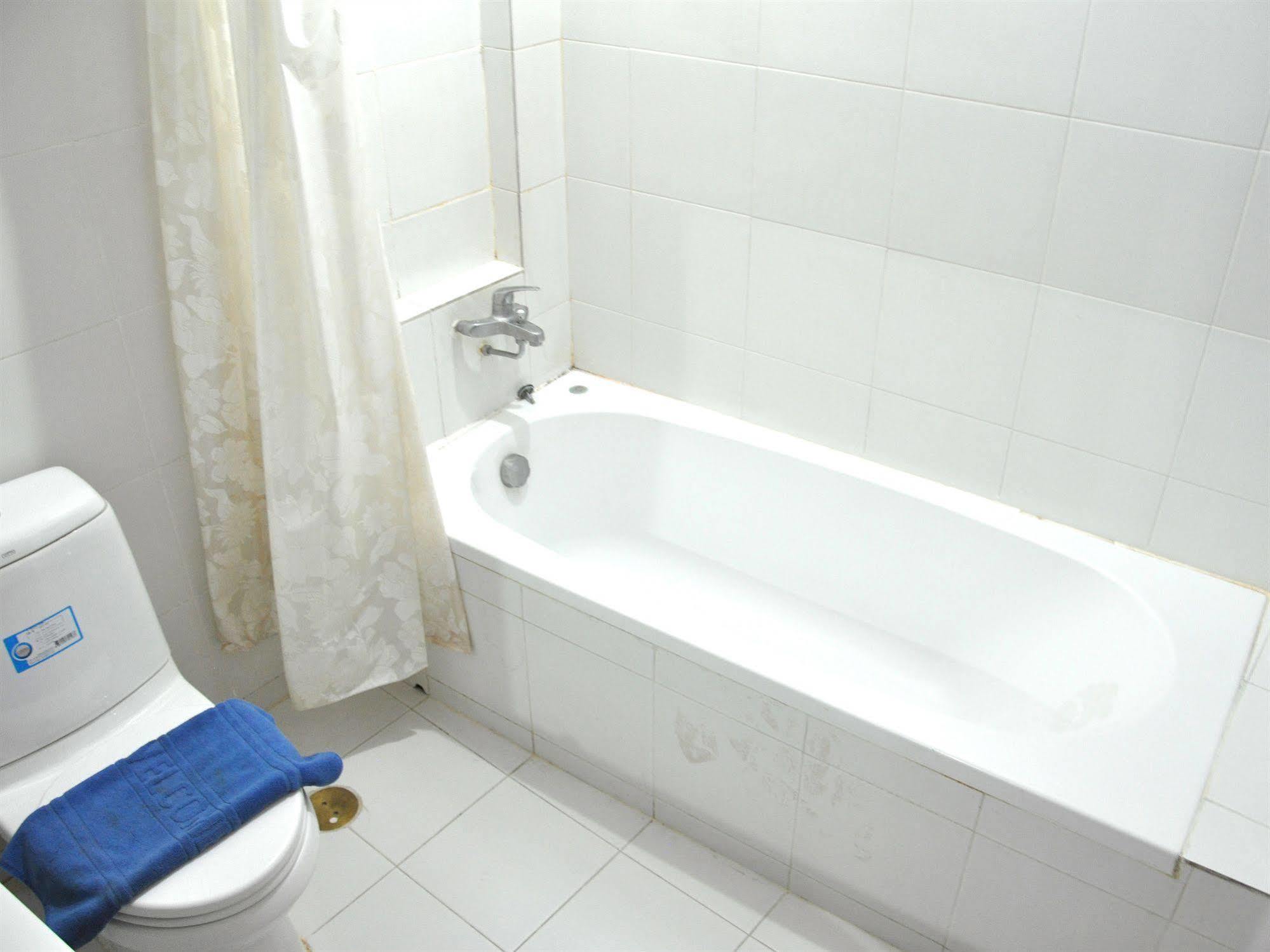 Highfive Guest House Pattaya Eksteriør bilde